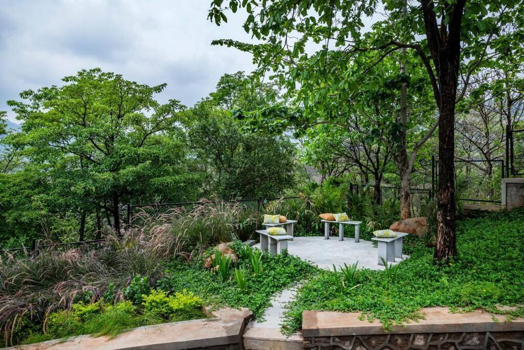Saffronstays Sonnet โคโปลี ภายนอก รูปภาพ